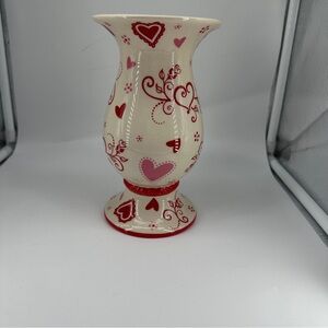 Heart Patterned Vase - Red and Cream
